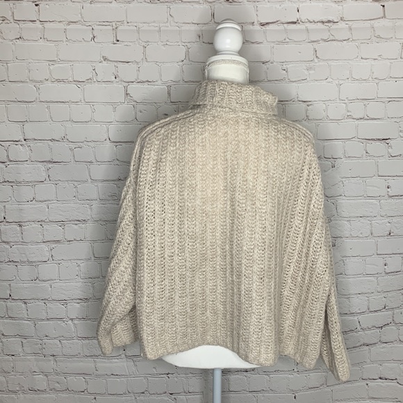 Free People Chunky Fluffy Fox Sweater - Picture 5 of 6